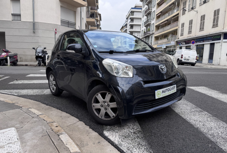 Toyota IQ 1.0 VVTI 68 CH BOITE AUTO 4 PLACES