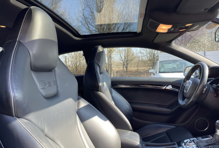 Audi RS5 4.2 V8 FSI 450 ch QUATTRO S Tronic 7/ 77000 km / Toit Ouvrant/ JA 20 / CUIR