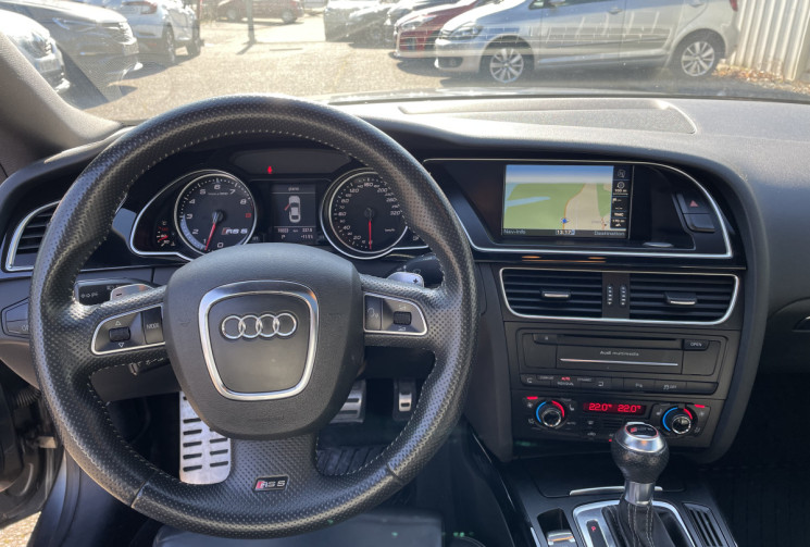 Audi RS5 4.2 V8 FSI 450 ch QUATTRO S Tronic 7/ 77000 km / Toit Ouvrant/ JA 20 / CUIR