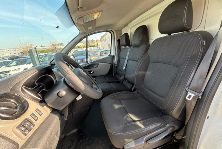 Renault TRAFIC L1H1 / 1.6 dCi 95 ch / CONFORT / 8990HT / 10788TTC