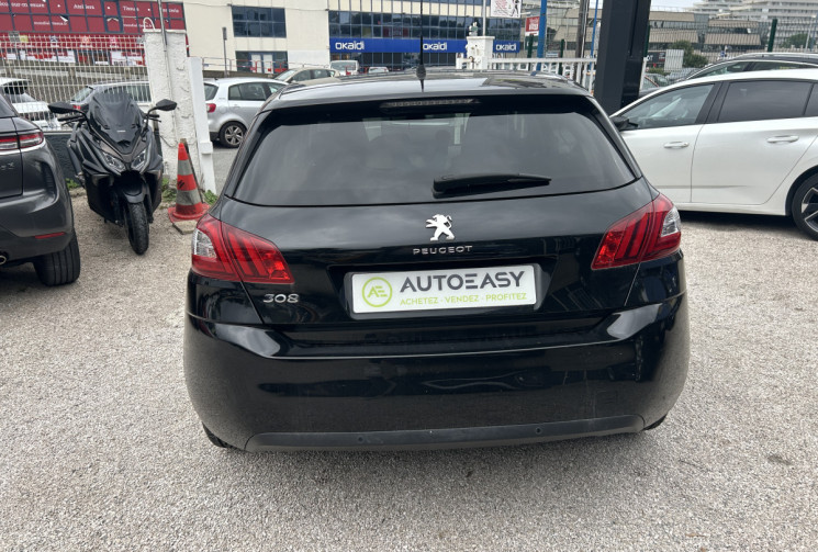 PEUGEOT 308 II 1.6 BLUEHDI 120 Ch STYLE 