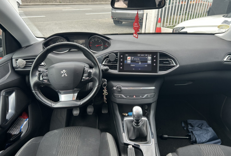 PEUGEOT 308 II 1.6 BLUEHDI 120 Ch STYLE 