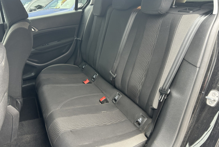 PEUGEOT 308 II 1.6 BLUEHDI 120 Ch STYLE 