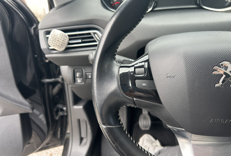 PEUGEOT 308 II 1.6 BLUEHDI 120 Ch STYLE 