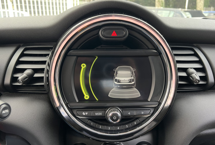 Mini Mini One 1.5 102 Blackfriars / 2ème Main / Toit Ouvrant / Véhicule Français / Radars AR / GPS