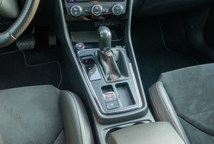 SEAT Leon 1.5 TSI 150 FR DSG / Caméra Virtual Cockpit Keyless Mode de conduite Full Link