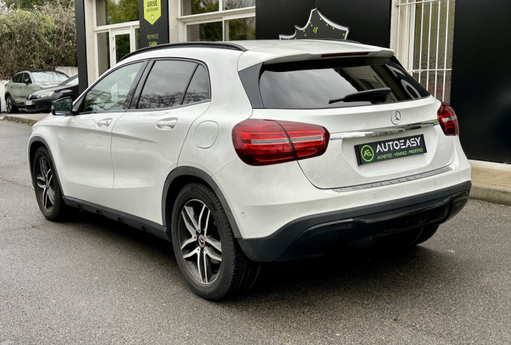 Mercedes GLA 200 1.6i 156 INSPIRATION + OPTIONS * ENTRETIEN FULL MERCEDES * CT OK * GARANTIE 6 MOIS