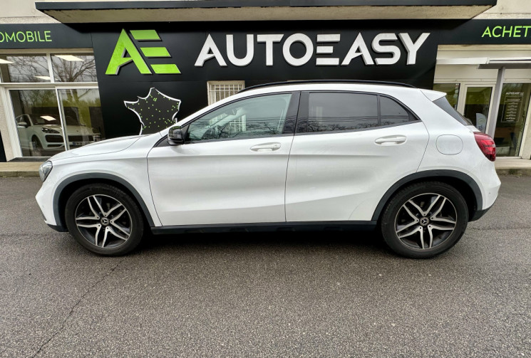 Mercedes GLA 200 1.6i 156 INSPIRATION + OPTIONS * ENTRETIEN FULL MERCEDES * CT OK * GARANTIE 6 MOIS