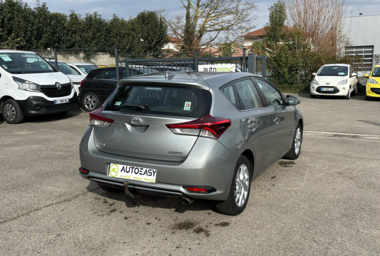 Toyota AURIS II 1.2 116 ch / DESIGN