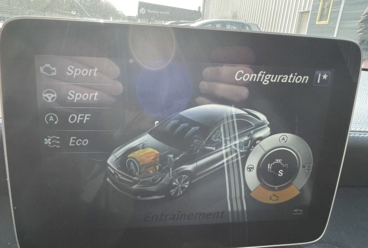 Mercedes CLA 250 211 ch WhiteArt Edition