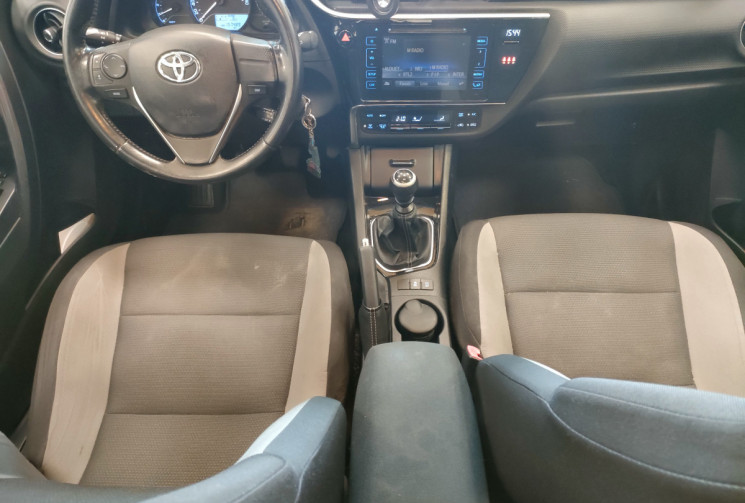 TOYOTA AURIS Touring Sports 90 D-4D Tendance