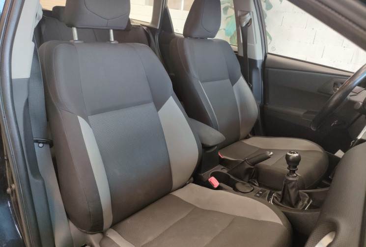 TOYOTA AURIS Touring Sports 90 D-4D Tendance
