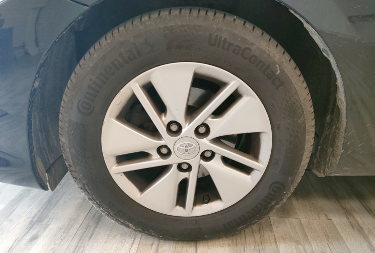 TOYOTA AURIS Touring Sports 90 D-4D Tendance