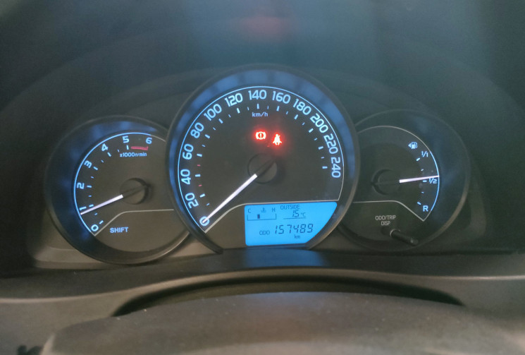 TOYOTA AURIS Touring Sports 90 D-4D Tendance