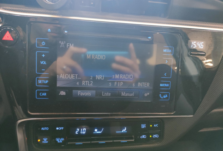 TOYOTA AURIS Touring Sports 90 D-4D Tendance