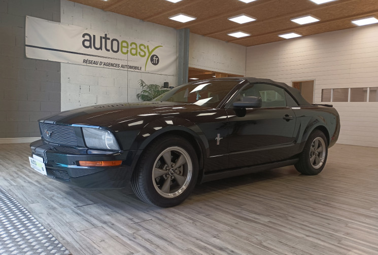 Ford MUSTANG Coupé cabriolet  4.0 V6 214 cv Boîte auto éthanol