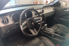 Ford MUSTANG Coupé cabriolet  4.0 V6 214 cv Boîte auto éthanol