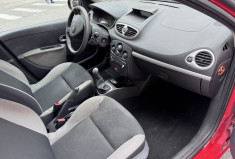 Renault CLIO 1.2 i 75 CH PACK CLIM 63500 KMS