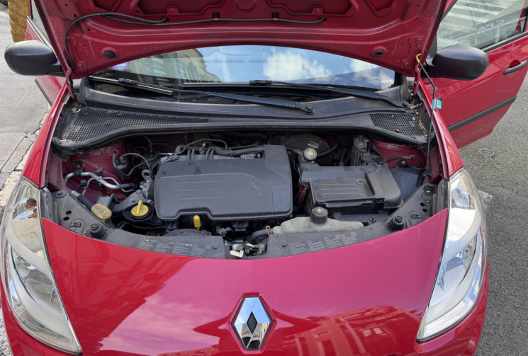 Renault CLIO 1.2 i 75 CH PACK CLIM 63500 KMS