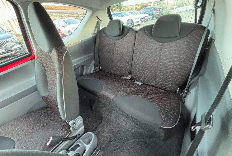 Peugeot 107 1.0 Trendy / Boite auto / Clim