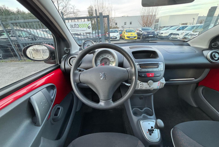 Peugeot 107 1.0 Trendy / Boite auto / Clim