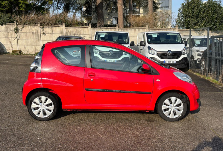 Citroën C1 1.0 68 ch Confort / Clim