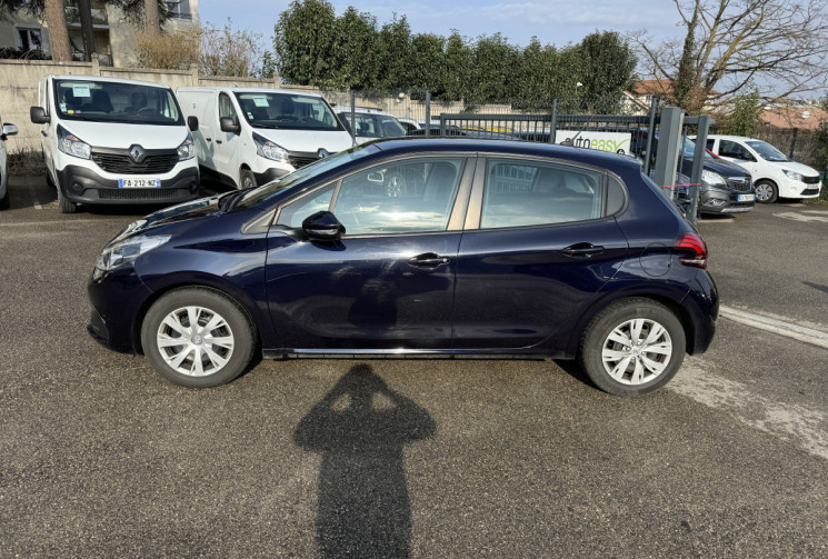 Peugeot 208 1.6 BLUEHDI / 100 CH / ACTIVE