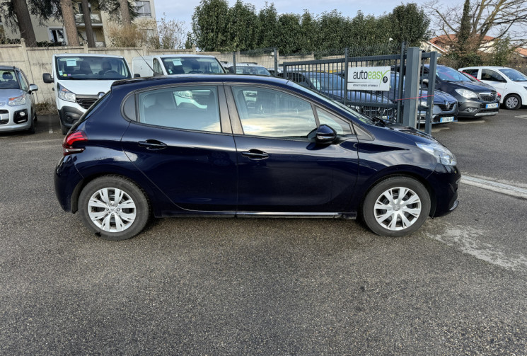 Peugeot 208 1.6 BLUEHDI / 100 CH / ACTIVE