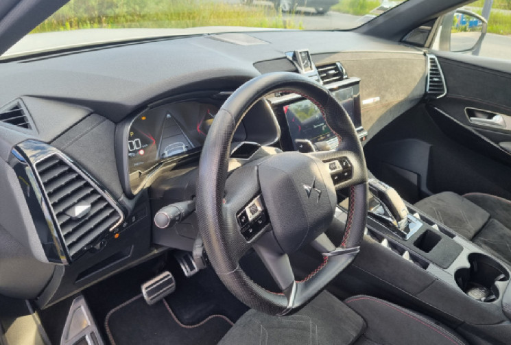 DS DS 7 CROSSBACK 180ch Performance Line * régulateur adaptatif * carplay * excellent état *