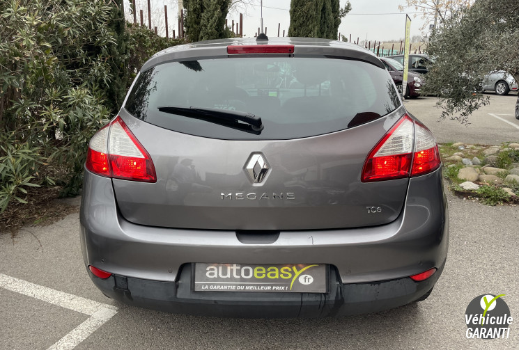 Renault Megane 3 Berline 132 cv BOSE Boîte auto / Faible kilométrage / Révisée 