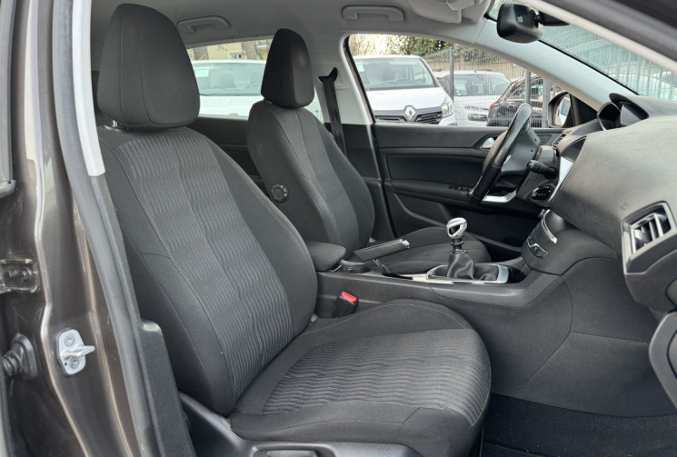 Peugeot 308 1.6 BLUEHDI / 120 CH / BUSINESS PACK 