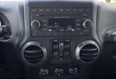 Jeep WRANGLER JK UNLIMITED 2.8 CRD SPORT 16V DPF 4WD S&S 200 cv