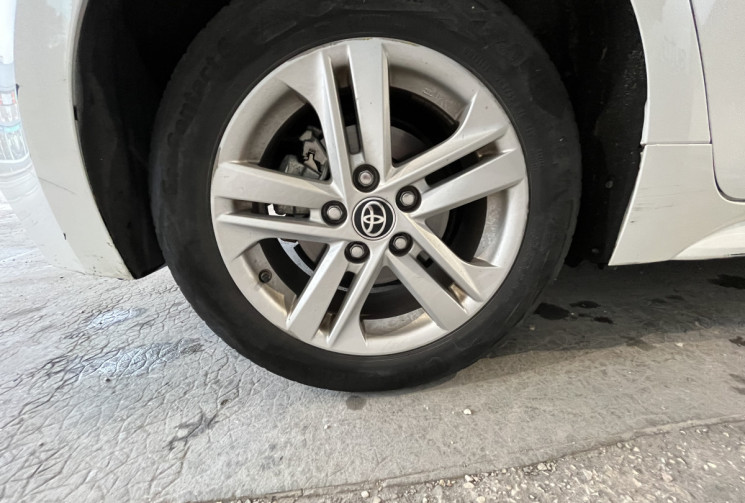 Toyota COROLLA  1.8 VVT-i DYNAMIC MY20 122 ch Boîte auto / Entretien Toyota