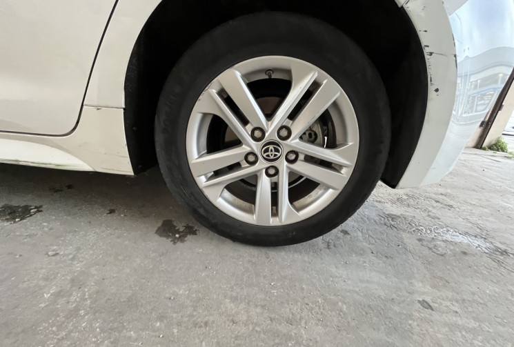 Toyota COROLLA  1.8 VVT-i DYNAMIC MY20 122 ch Boîte auto / Entretien Toyota