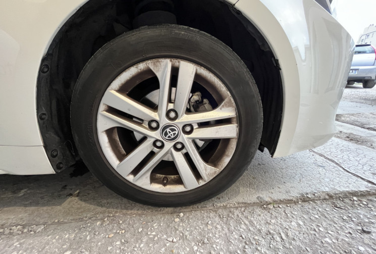 Toyota COROLLA  1.8 VVT-i DYNAMIC MY20 122 ch Boîte auto / Entretien Toyota