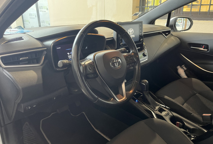 Toyota COROLLA  1.8 VVT-i DYNAMIC MY20 122 ch Boîte auto / Entretien Toyota