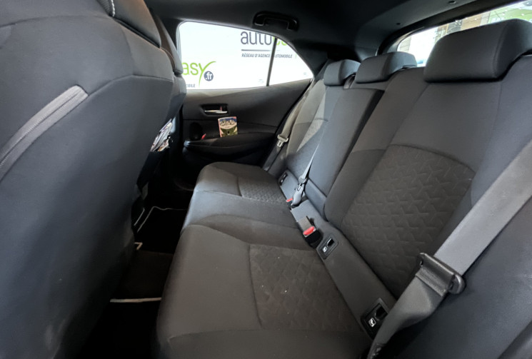 Toyota COROLLA  1.8 VVT-i DYNAMIC MY20 122 ch Boîte auto / Entretien Toyota