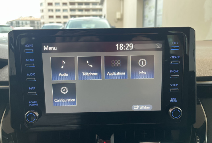 Toyota COROLLA  1.8 VVT-i DYNAMIC MY20 122 ch Boîte auto / Entretien Toyota