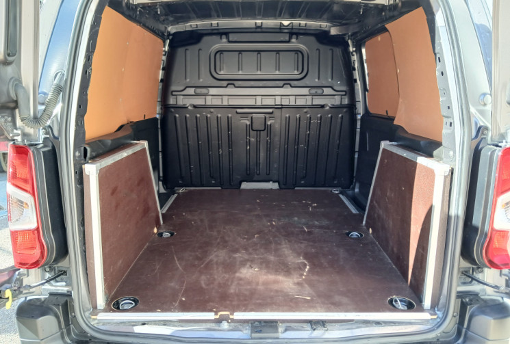 Peugeot Partner 1.5 BlueHDi 16V FAP EAT8 130 cv ASPHALT TVA RECUPERABLE