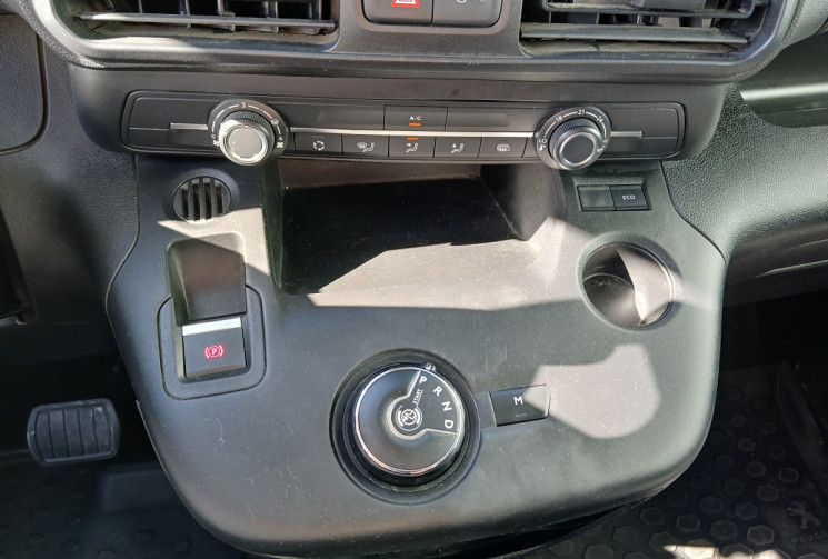 Peugeot Partner 1.5 BlueHDi 16V FAP EAT8 130 cv ASPHALT TVA RECUPERABLE