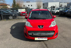 Peugeot 107 1.0 Trendy 68 ch / Boite auto / Clim