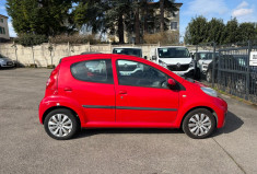 Peugeot 107 1.0 Trendy 68 ch / Boite auto / Clim