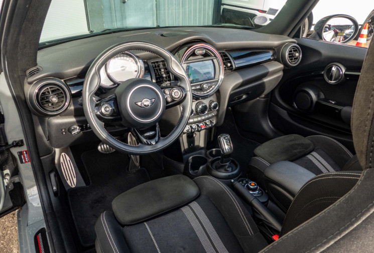 Mini MINI CABRIOLET Mini Cabriolet Cooper 136 ch BVA7 Finition John Works