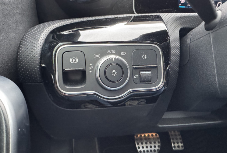 Mercedes Classe A 180 136ch AMG Line 7G-DCT
