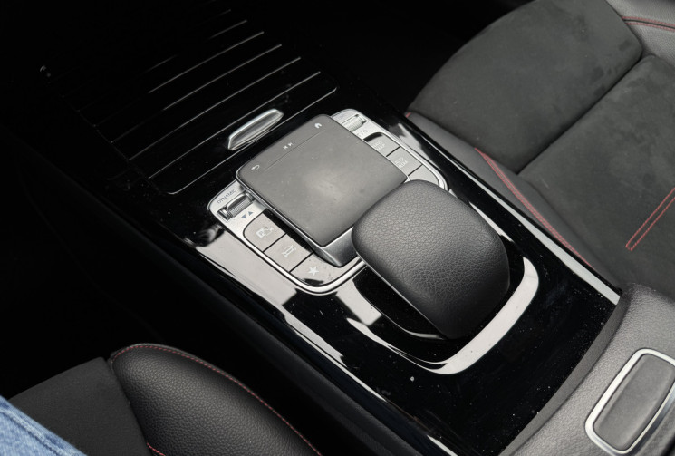 Mercedes Classe A 180 136ch AMG Line 7G-DCT