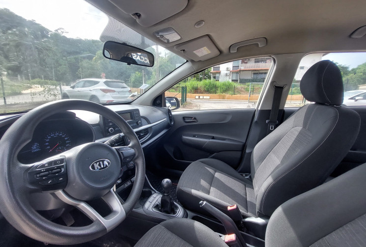 Kia Picanto II Phase 2 Motion 5 portes 1.0 MPi 12V 67 cv première main / chaine de distribution