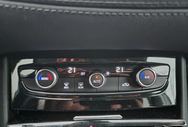 Opel Grandland X 1.5 D 130 ch Design Line