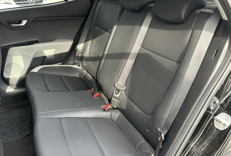 Kia STONIC 1.0 T-GDi ISG 120 Premium Carplay / sièges chauffants / Volant chauffant 