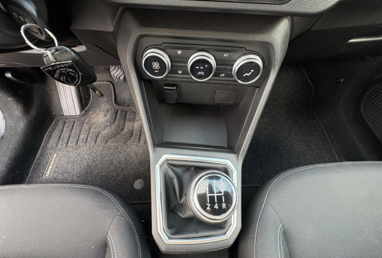 Dacia Sandero III 1.0 TCE 90 EXPRESSION  - TRES BON ETAT - GARANTIE 12 MOIS 