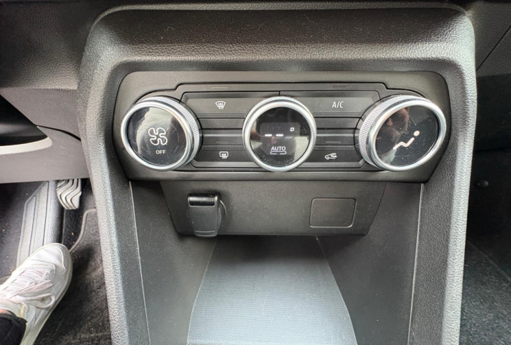 Dacia Sandero III 1.0 TCE 90 EXPRESSION  - TRES BON ETAT - GARANTIE 12 MOIS 
